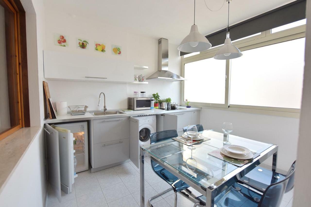 Stella Marina Apartment Quartu Sant'Elena Exterior photo